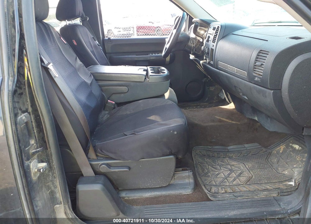 2009 CHEVROLET SILVERADO 1500 LT VIN: 2GCEK29J491105777