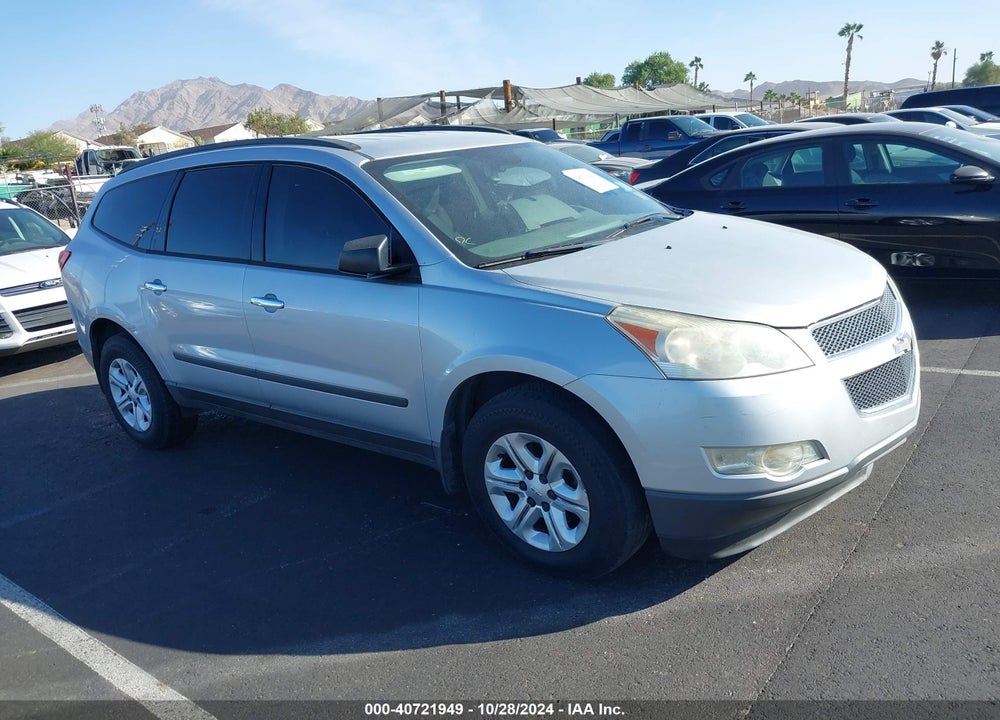 2012 CHEVROLET TRAVERSE LS VIN: 1GNKREEDXCJ170315