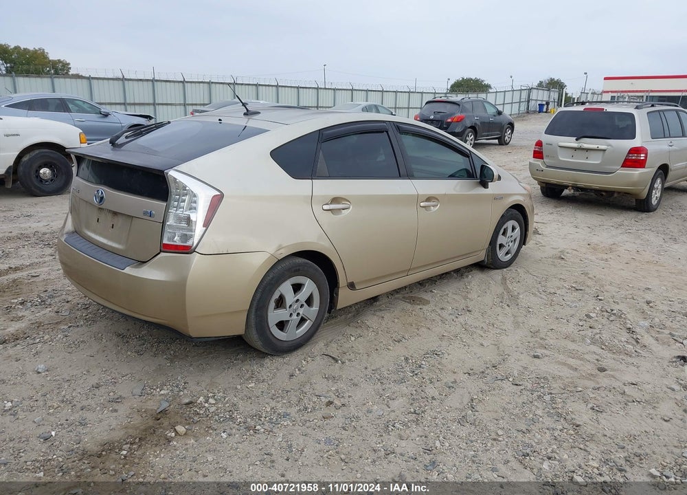 2011 TOYOTA PRIUS TWO VIN: JTDKN3DU7B1435331