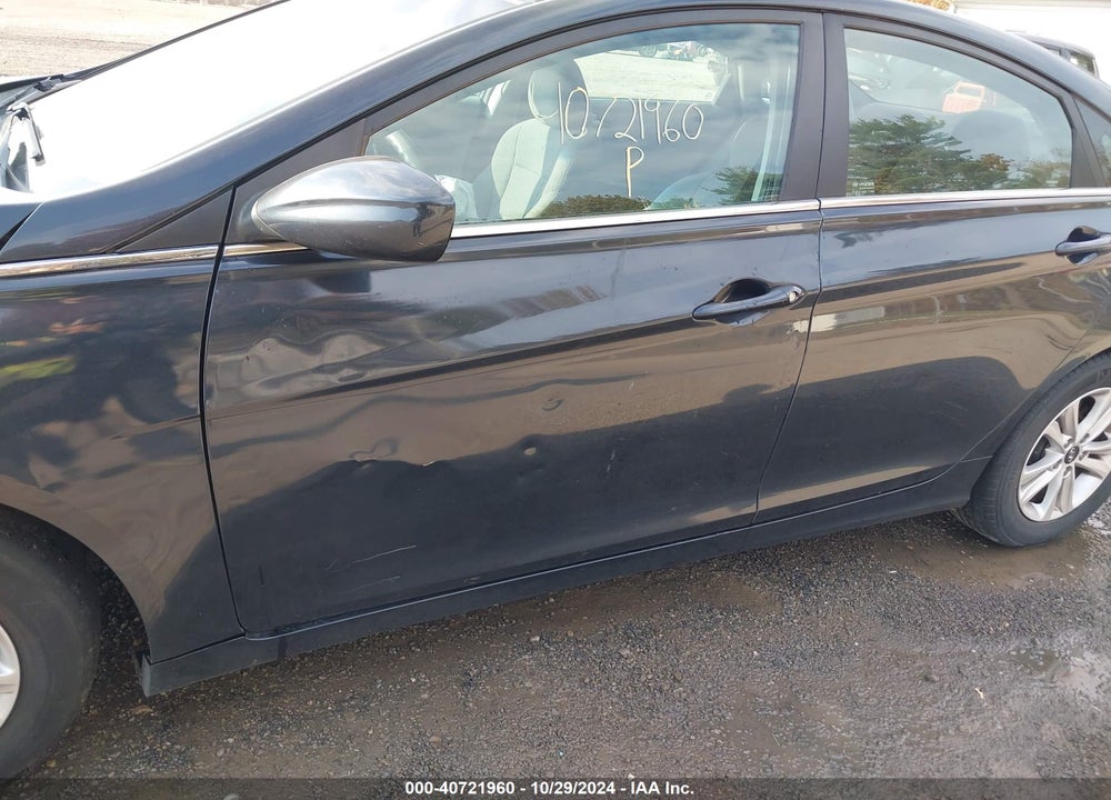 2013 HYUNDAI SONATA GLS VIN: 5NPEB4AC9DH717134