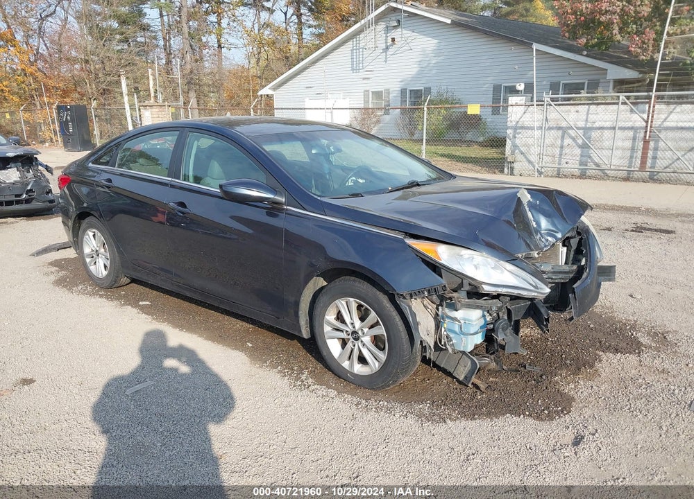 2013 HYUNDAI SONATA GLS VIN: 5NPEB4AC9DH717134