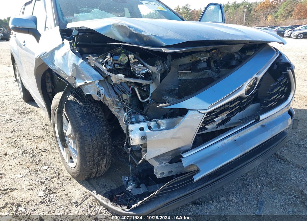 2021 TOYOTA HIGHLANDER LE VIN: 5TDBZRBH5MS058114