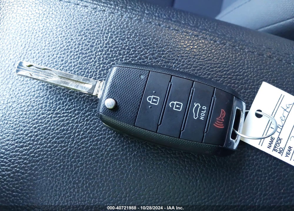 2015 KIA OPTIMA LX VIN: KNAGM4A72F5552257