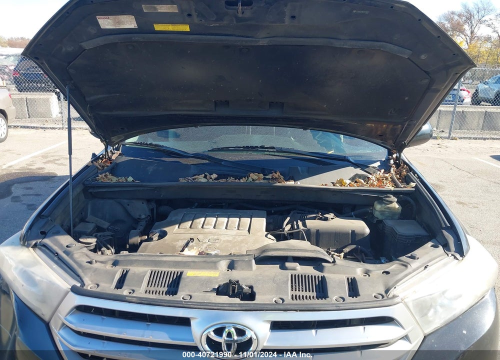 2012 TOYOTA HIGHLANDER BASE V6 (A5) VIN: 5TDBK3EHXCS126922