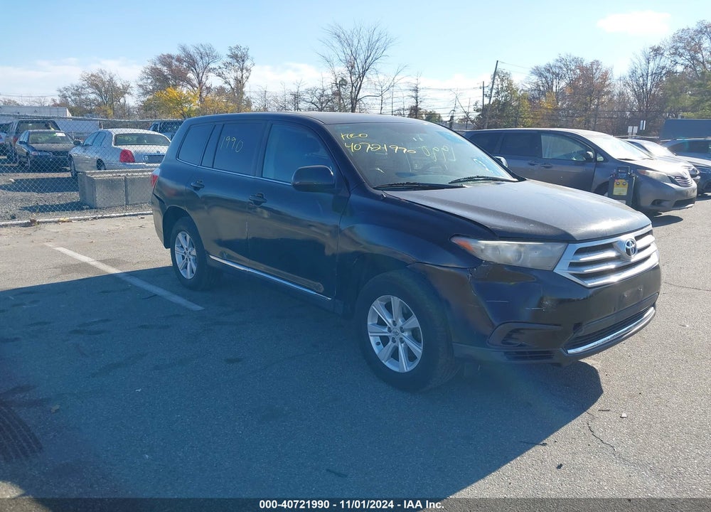 2012 TOYOTA HIGHLANDER BASE V6 (A5) VIN: 5TDBK3EHXCS126922