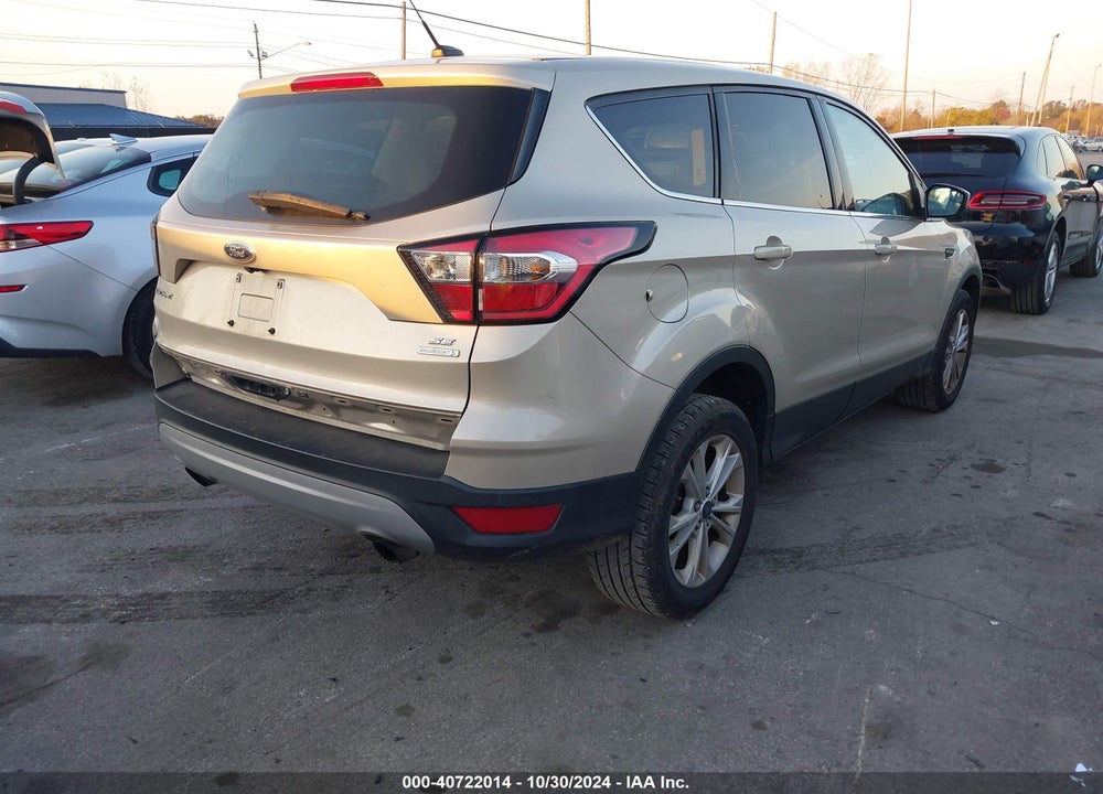 2017 FORD ESCAPE SE VIN: 1FMCU0GD9HUE45721