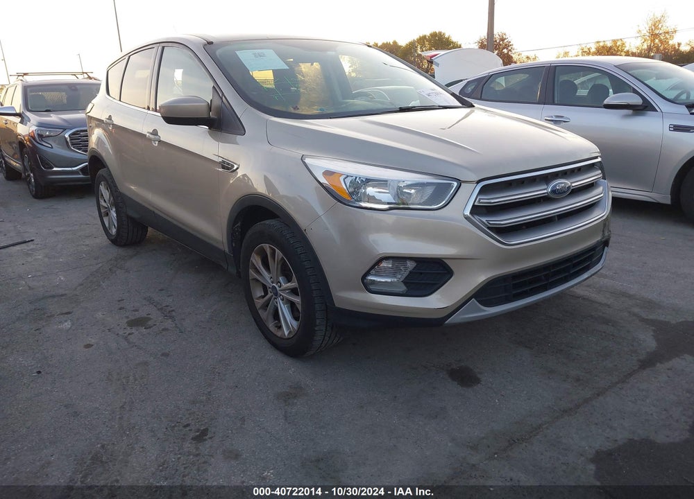 2017 FORD ESCAPE SE VIN: 1FMCU0GD9HUE45721