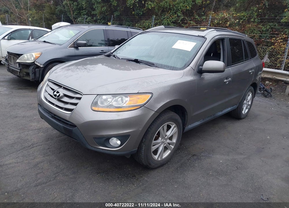 2011 HYUNDAI SANTA FE VIN: 5XYZK4AG6BG032808