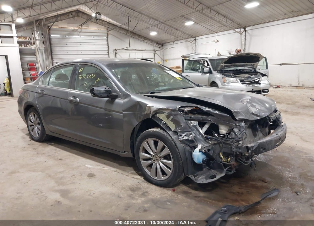 2011 HONDA ACCORD 2.4 EX-L VIN: 1HGCP2F88BA048846