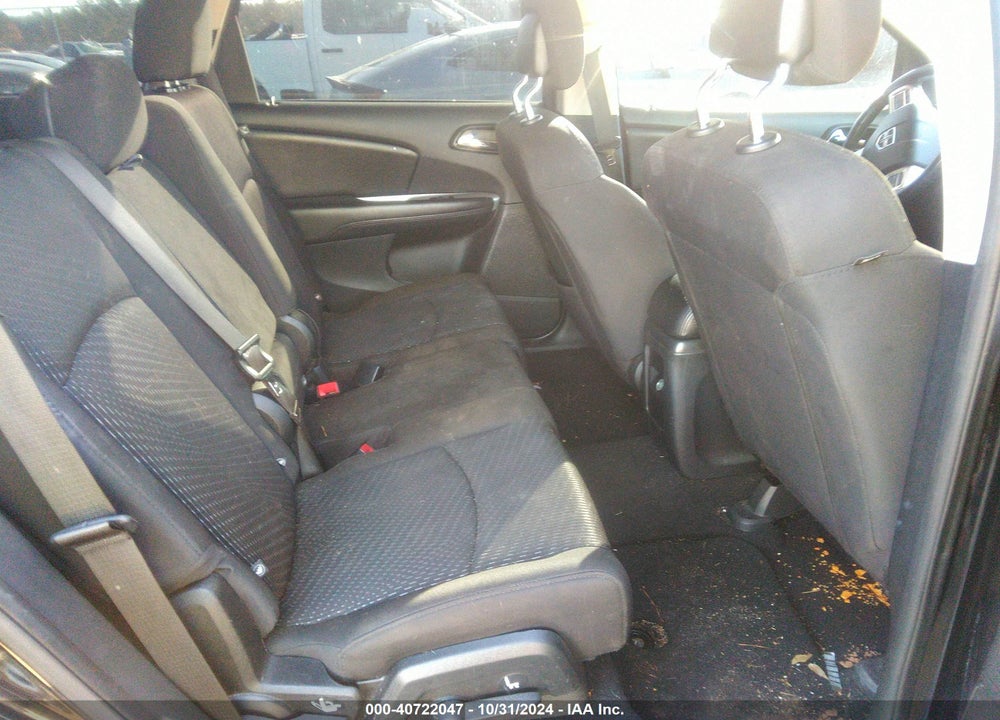 2018 DODGE JOURNEY SE VIN: 3C4PDCAB7JT383282