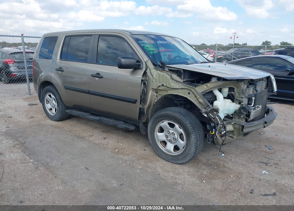 2011 HONDA PILOT LX VIN: 5FNYF4H23BB101763