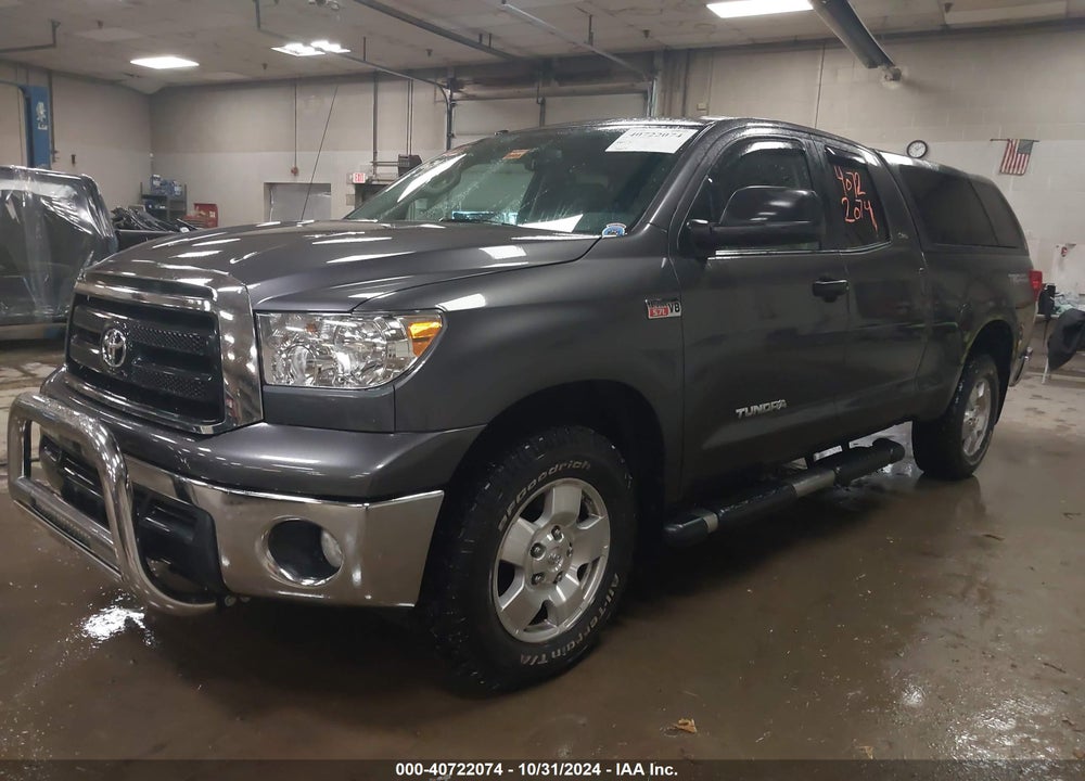 2012 TOYOTA TUNDRA GRADE 5.7L V8 VIN: 5TFUY5F17CX237880