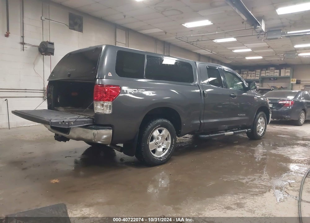 2012 TOYOTA TUNDRA GRADE 5.7L V8 VIN: 5TFUY5F17CX237880