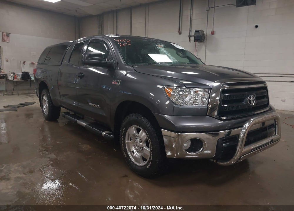 2012 TOYOTA TUNDRA GRADE 5.7L V8 VIN: 5TFUY5F17CX237880