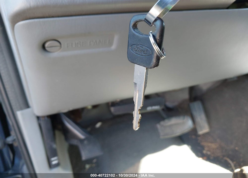 2004 FORD F-350 KING RANCH/LARIAT/XL/XLT VIN: 1FTSW31P14EA95665