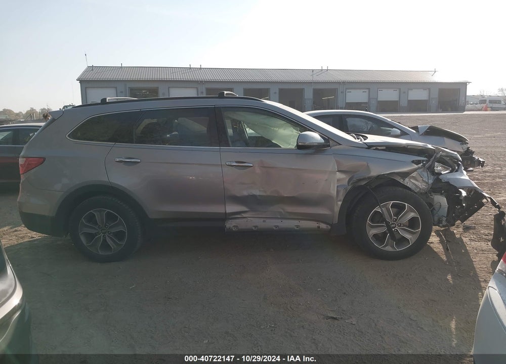 2013 HYUNDAI SANTA FE GLS VIN: KM8SNDHF2DU032100