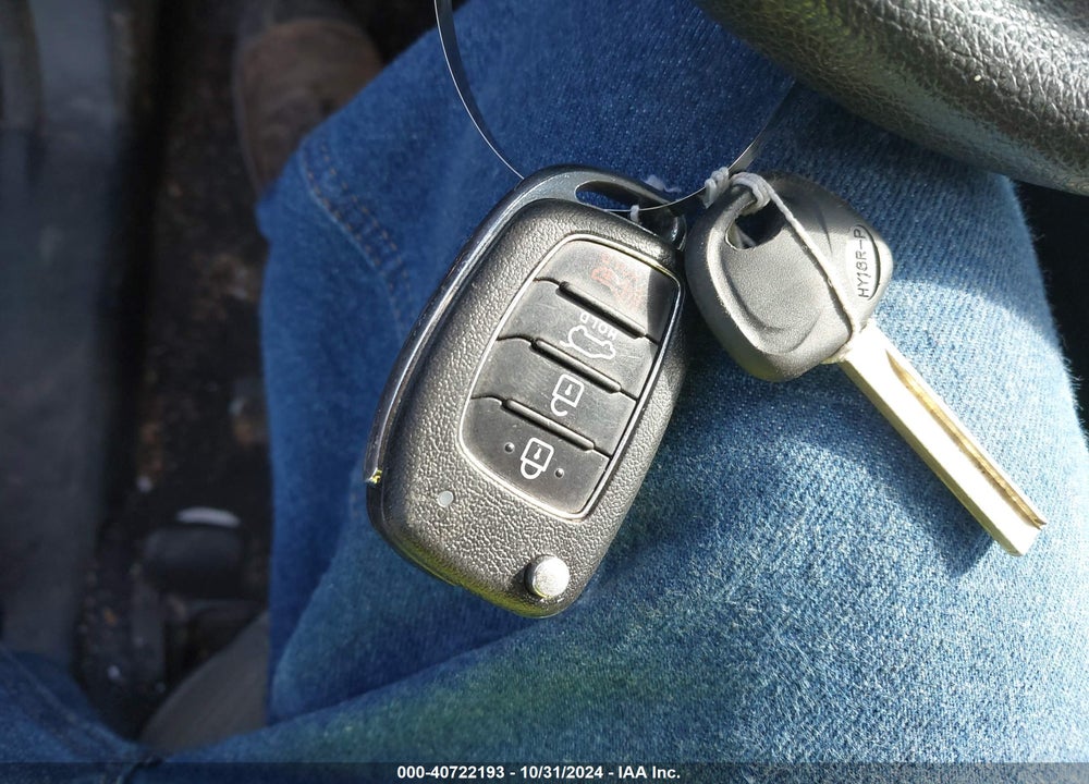 2018 HYUNDAI SANTA FE SPORT 2.4L VIN: 5XYZTDLB8JG546740