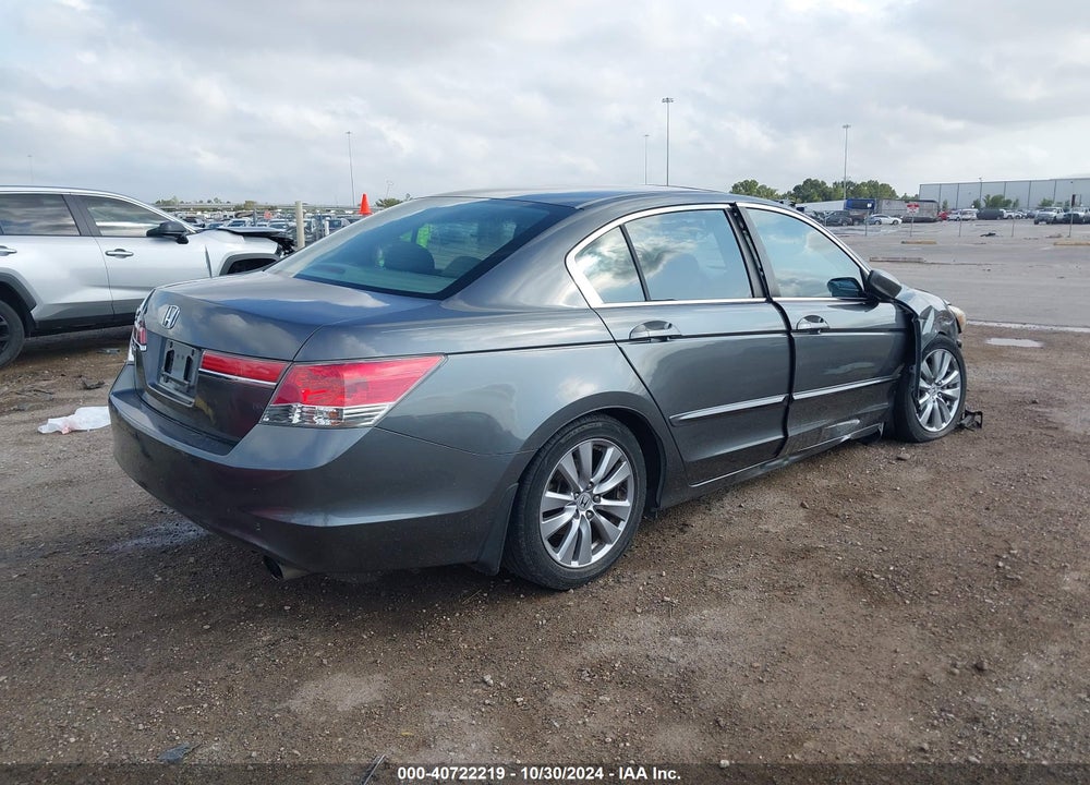 2012 HONDA ACCORD 2.4 EX VIN: 1HGCP2F70CA003408