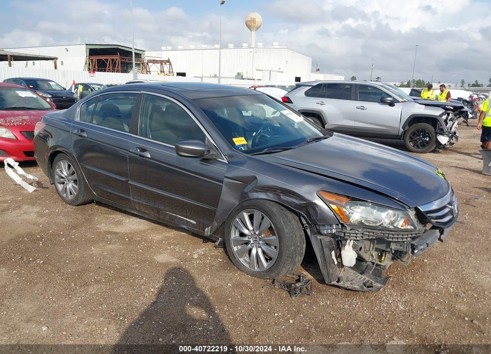 2012 HONDA ACCORD 2.4 EX VIN: 1HGCP2F70CA003408