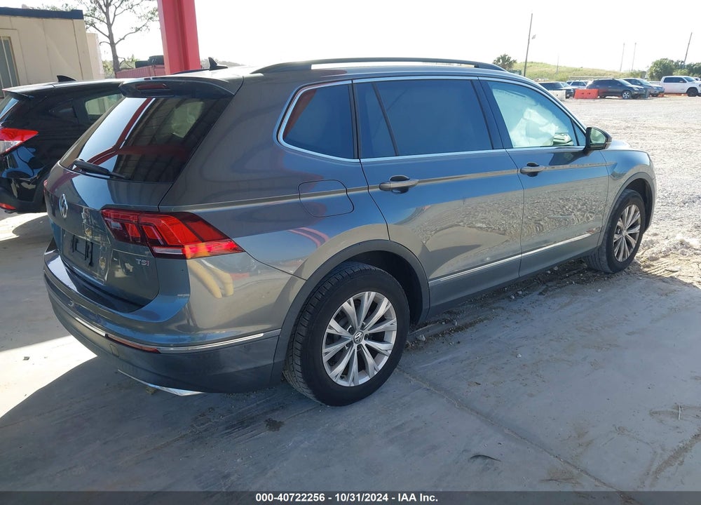 2018 VOLKSWAGEN TIGUAN 2.0T SE/2.0T SEL VIN: 3VV3B7AXXJM160124