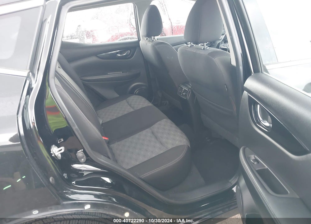 2018 NISSAN ROGUE SPORT SV VIN: JN1BJ1CP7JW184195