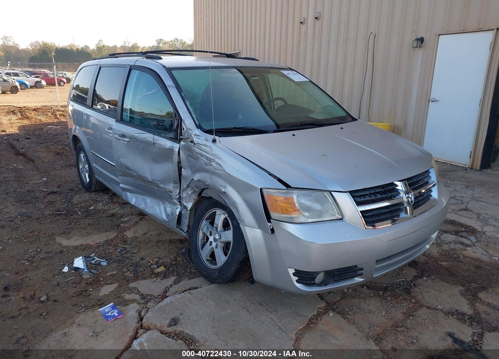 2010 DODGE GRAND CARAVAN SXT VIN: 2D4RN5D11AR256165