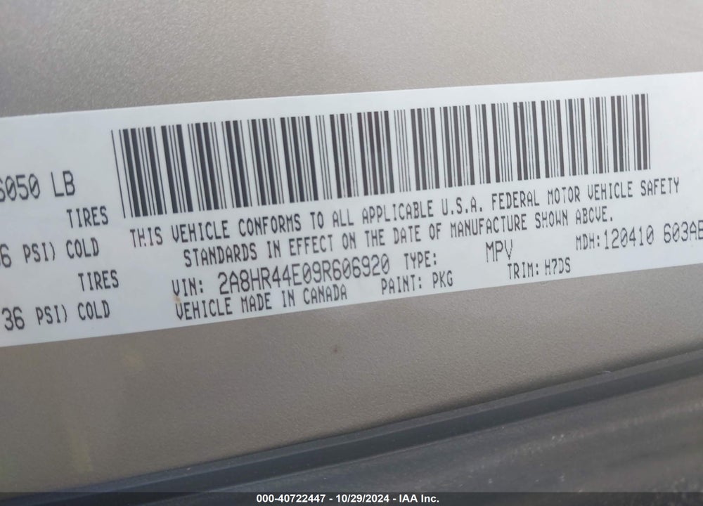 2009 CHRYSLER TOWN & COUNTRY LX VIN: 2A8HR44E09R606920