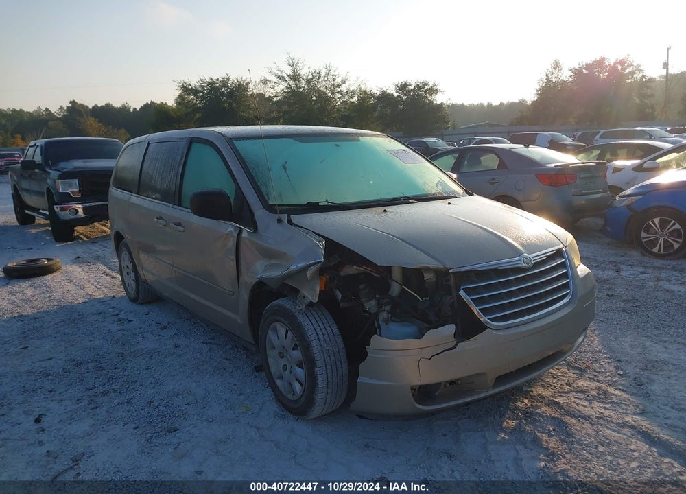 2009 CHRYSLER TOWN & COUNTRY LX VIN: 2A8HR44E09R606920