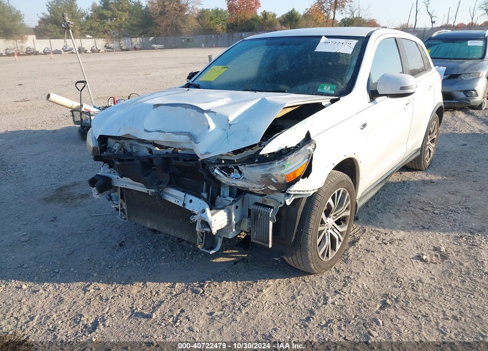 2018 MITSUBISHI OUTLANDER SPORT 2.0 ES VIN: JA4AP3AU6JU003931