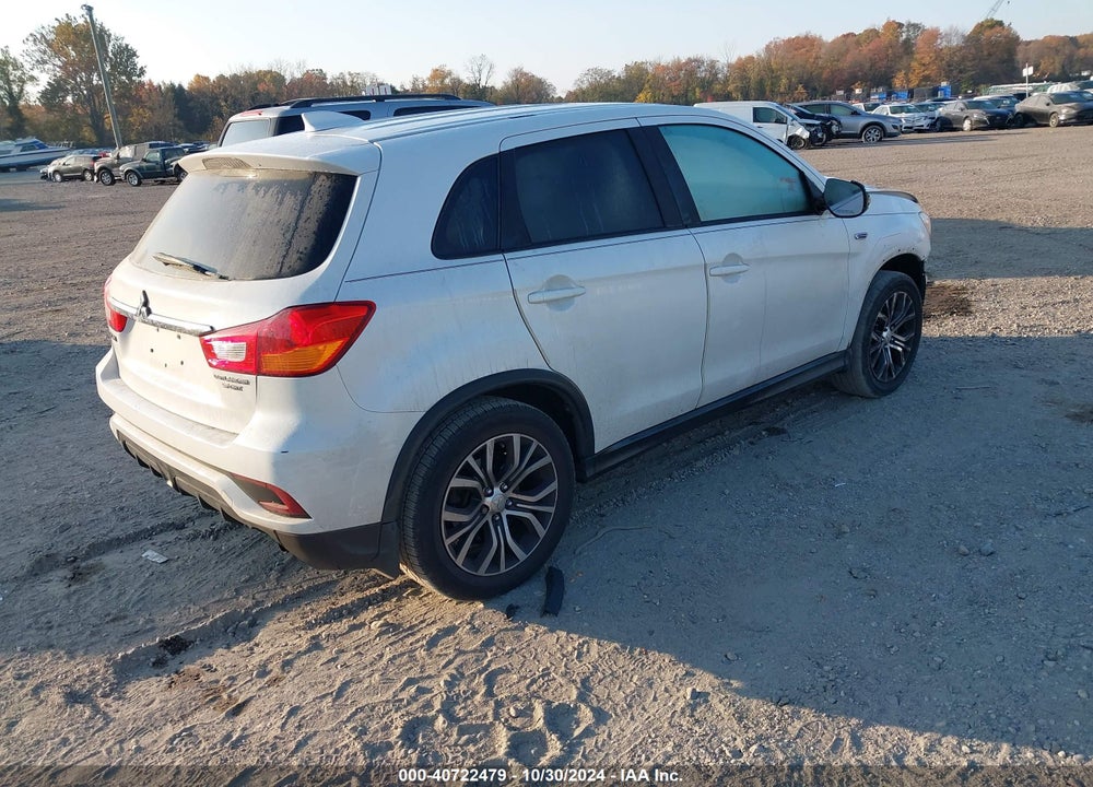 2018 MITSUBISHI OUTLANDER SPORT 2.0 ES VIN: JA4AP3AU6JU003931