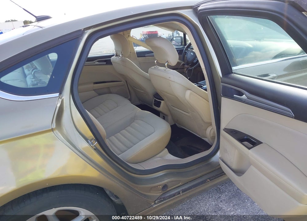 2013 FORD FUSION SE VIN: 3FA6P0HR5DR135074