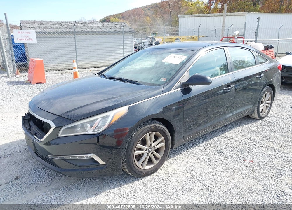 2015 HYUNDAI SONATA SE VIN: 5NPE24AF7FH002608