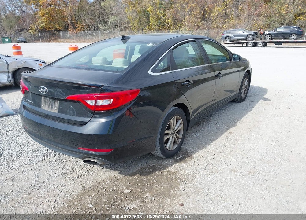 2015 HYUNDAI SONATA SE VIN: 5NPE24AF7FH002608