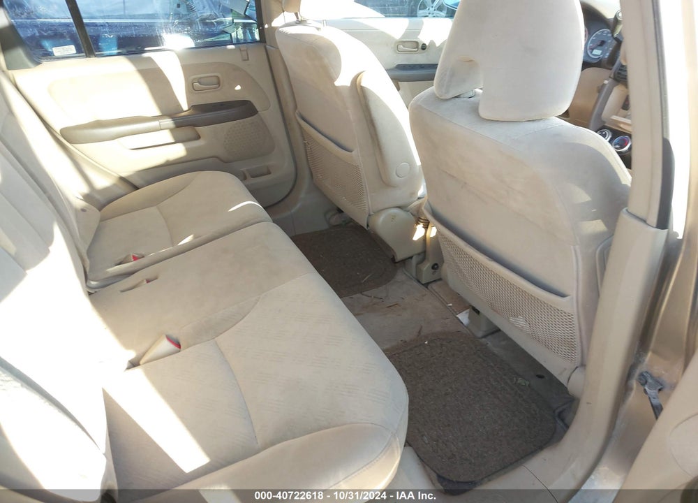 2006 HONDA CR-V EX VIN: JHLRD78896C000975