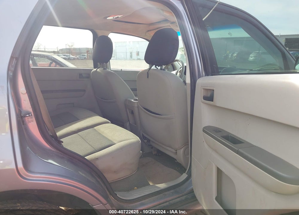 2008 FORD ESCAPE XLT VIN: 1FMCU93148KA27966