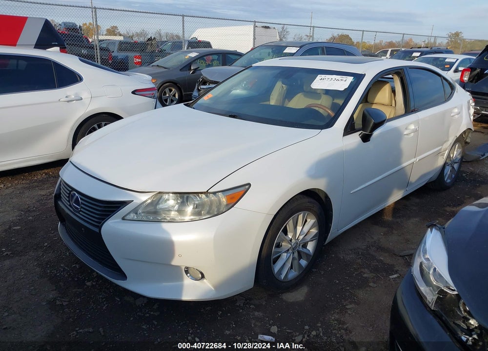 2013 LEXUS ES 300H VIN: JTHBW1GG1D2011145