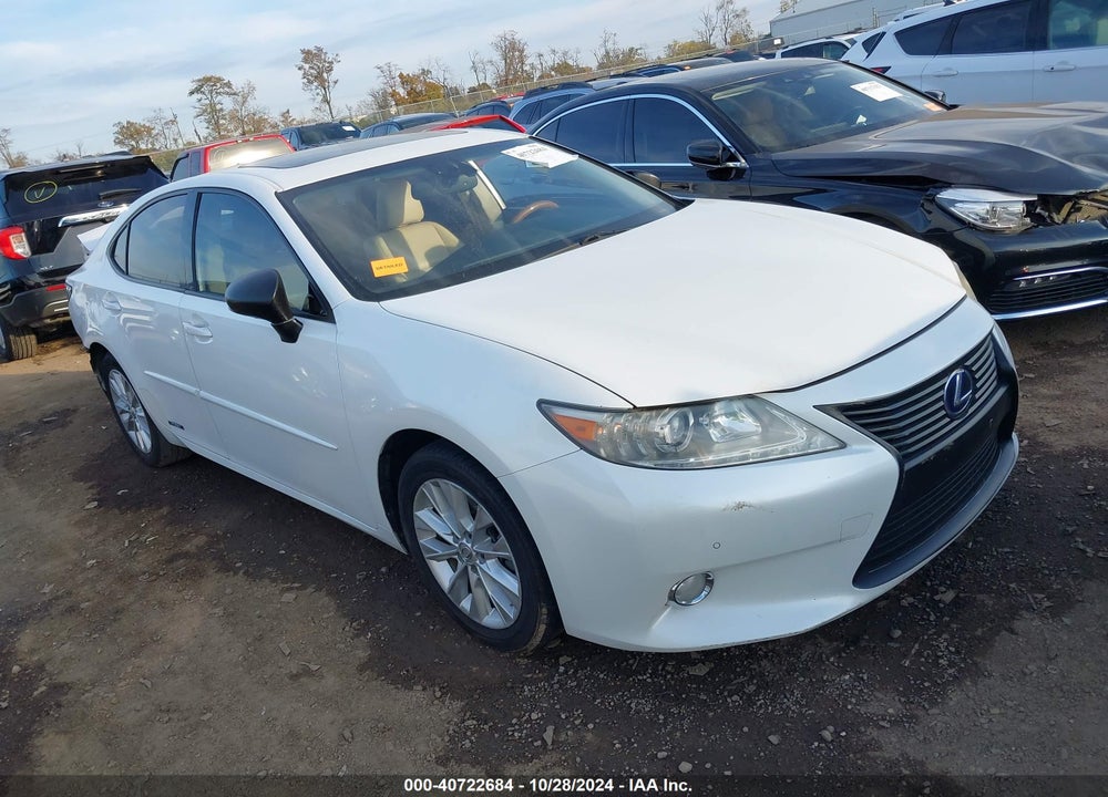 2013 LEXUS ES 300H VIN: JTHBW1GG1D2011145