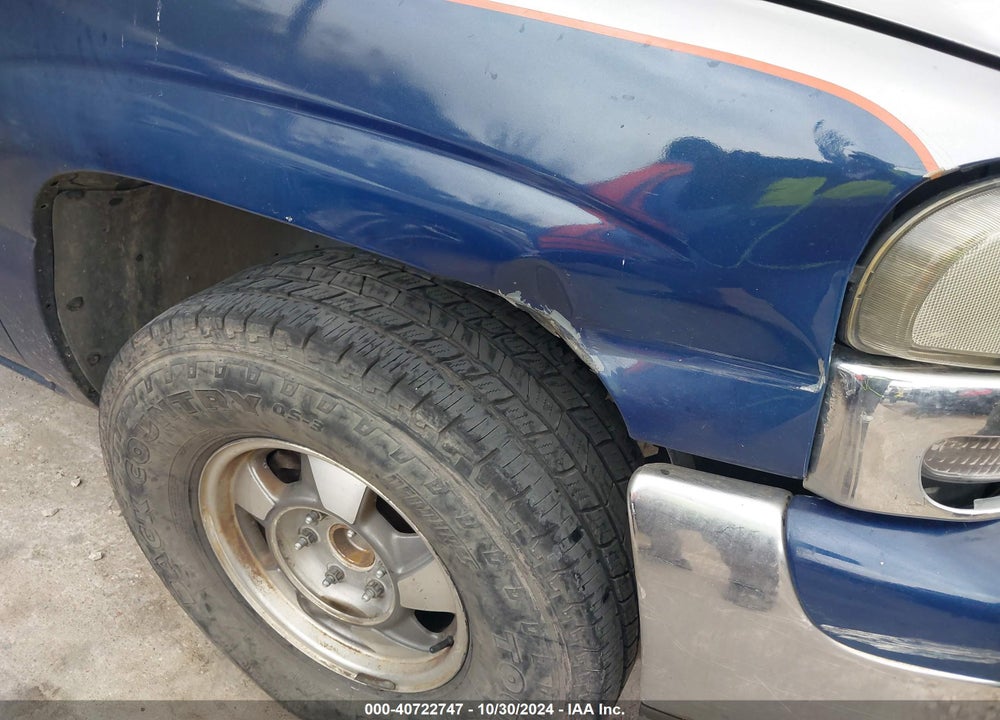 2005 GMC YUKON SLE VIN: 1GKEC13V25R158356