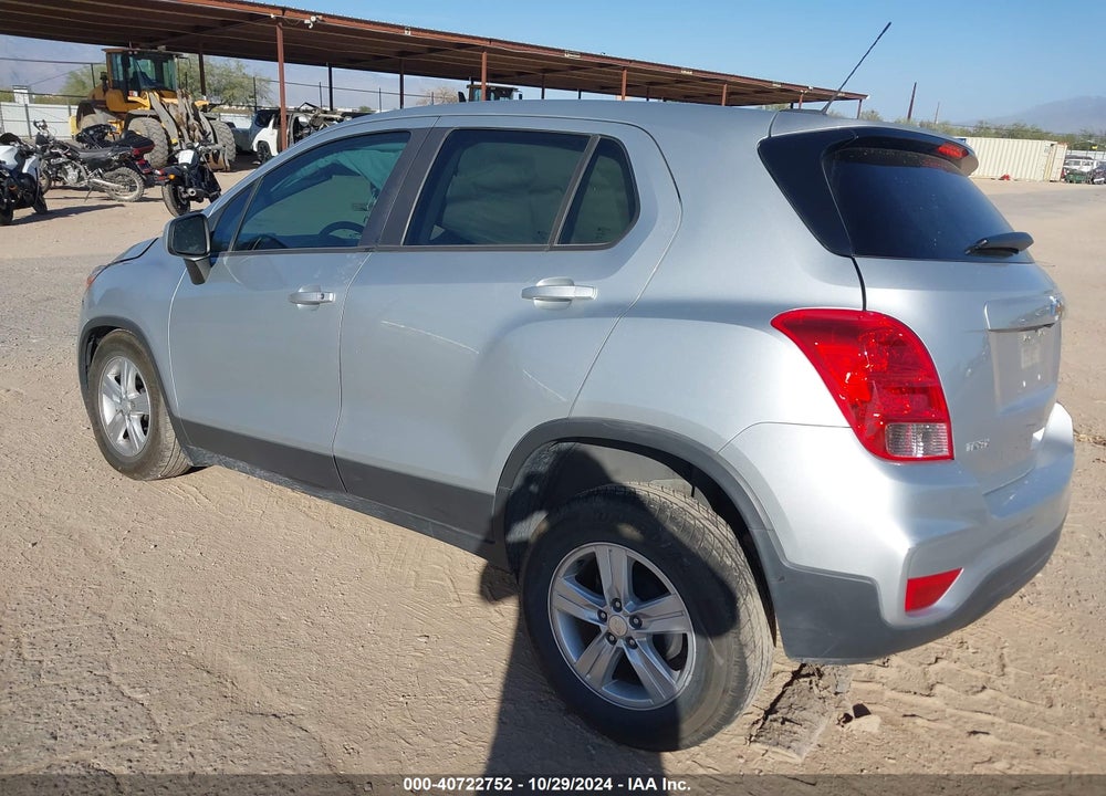 2020 CHEVROLET TRAX FWD LS VIN: 3GNCJKSB2LL319130