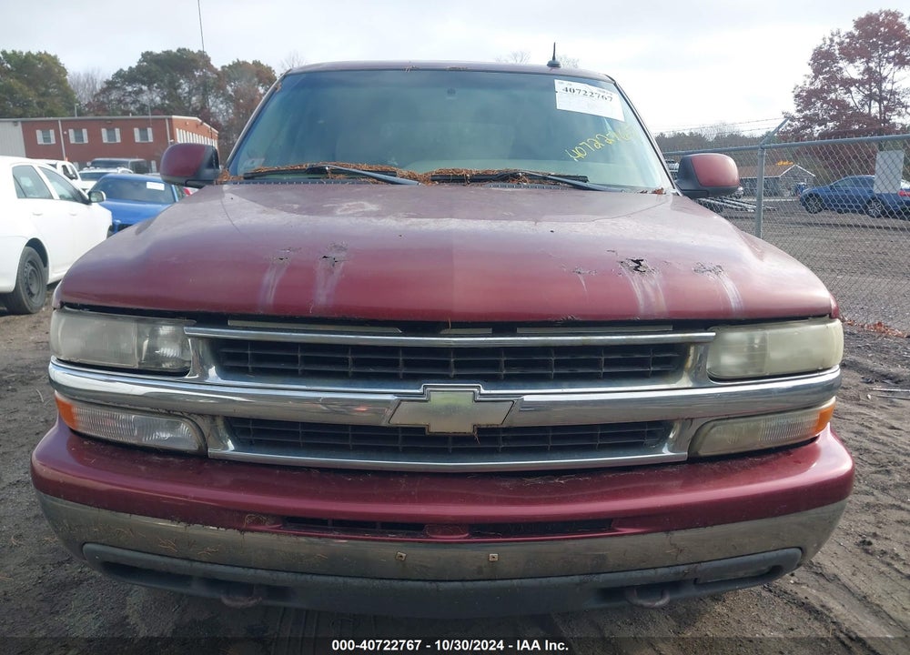 2003 CHEVROLET TAHOE LT VIN: 1GNEK13T63J172373