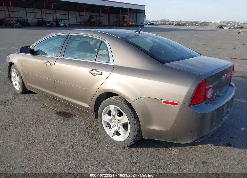 2011 CHEVROLET MALIBU LS VIN: 1G1ZB5E11BF235385