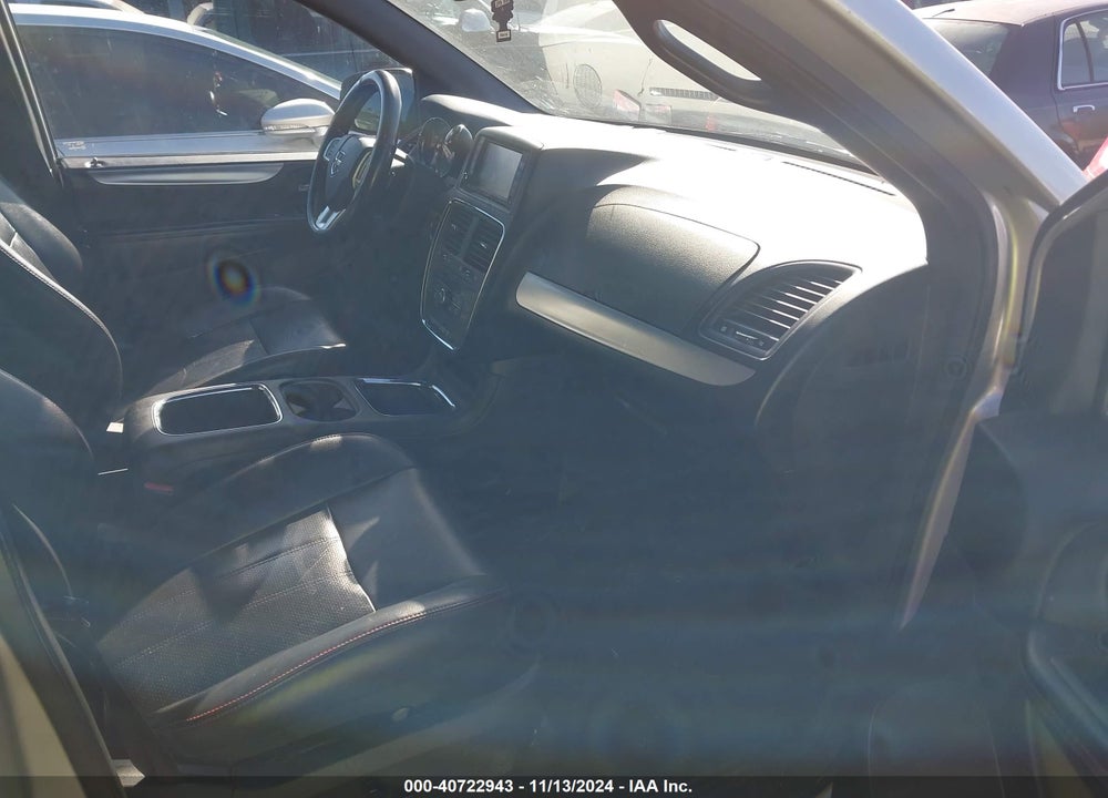 2011 DODGE GRAND CARAVAN R/T VIN: 2D4RN7DG4BR733706