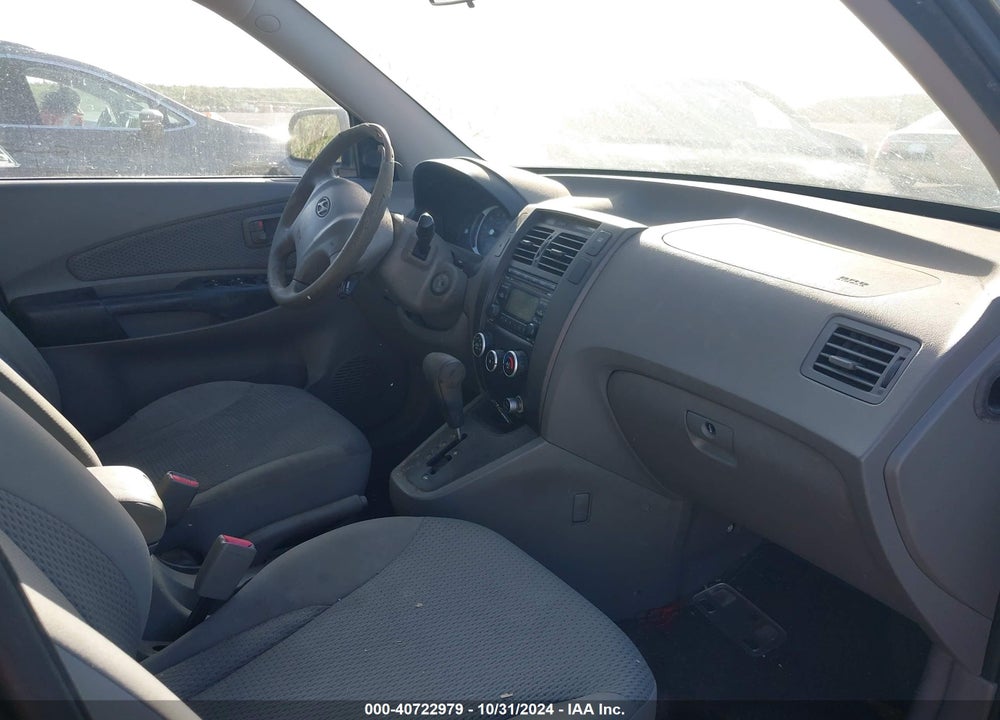 2009 HYUNDAI TUCSON GLS VIN: KM8JM12B79U960611