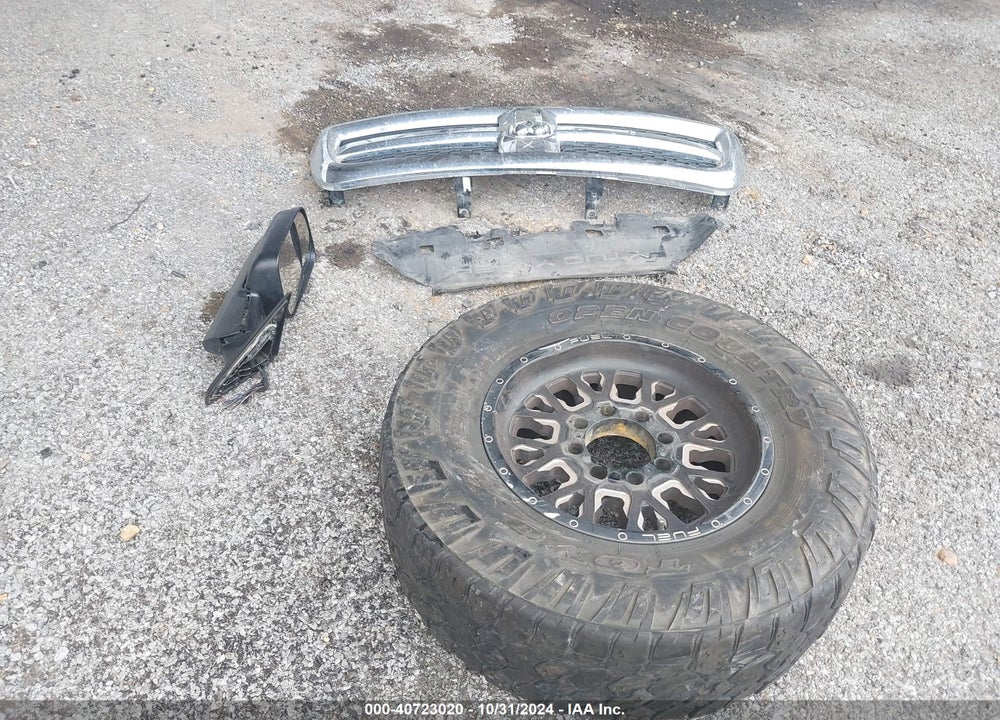 2015 RAM 2500 SLT VIN: 3C6UR5DL9FG686169