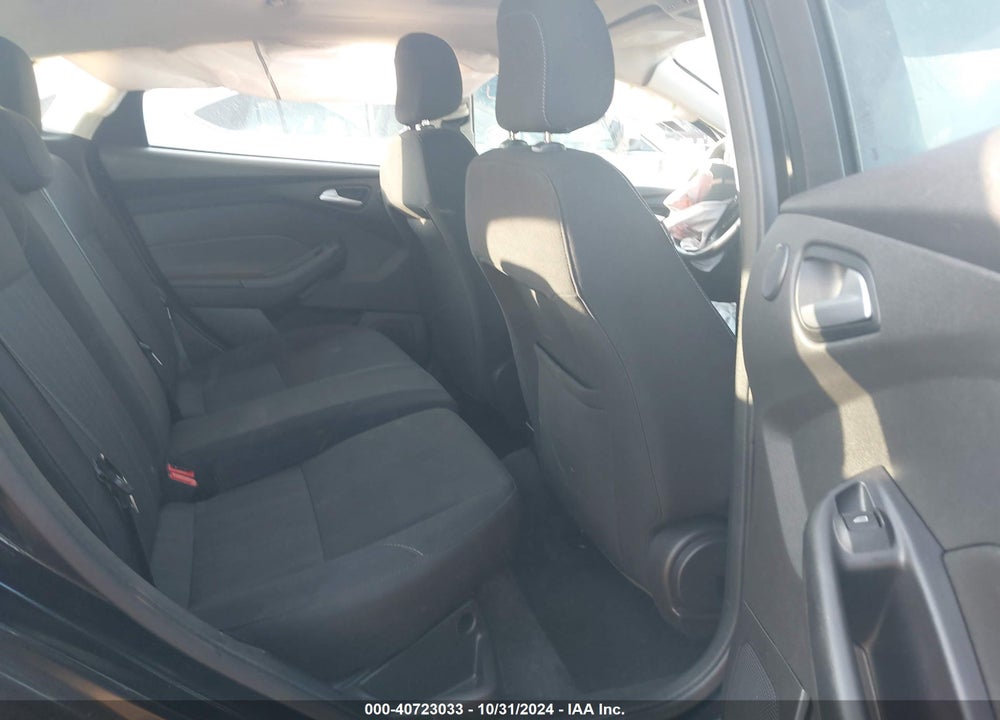 2018 FORD FOCUS SEL VIN: 1FADP3M2XJL267615