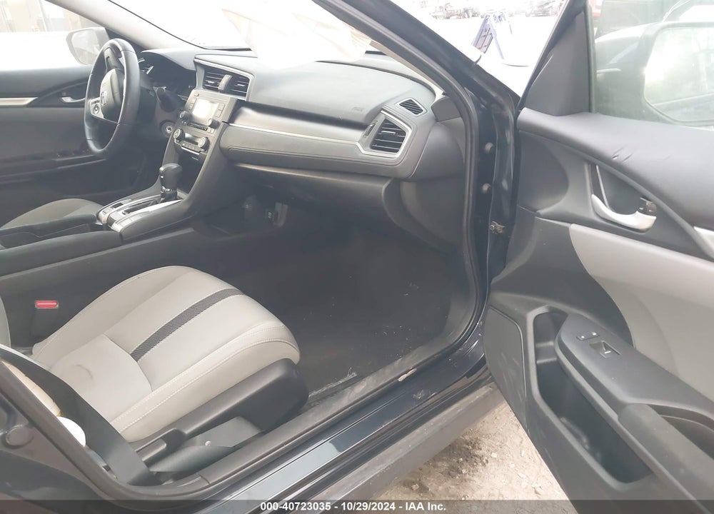 2018 HONDA CIVIC LX VIN: 19XFC2F54JE042860