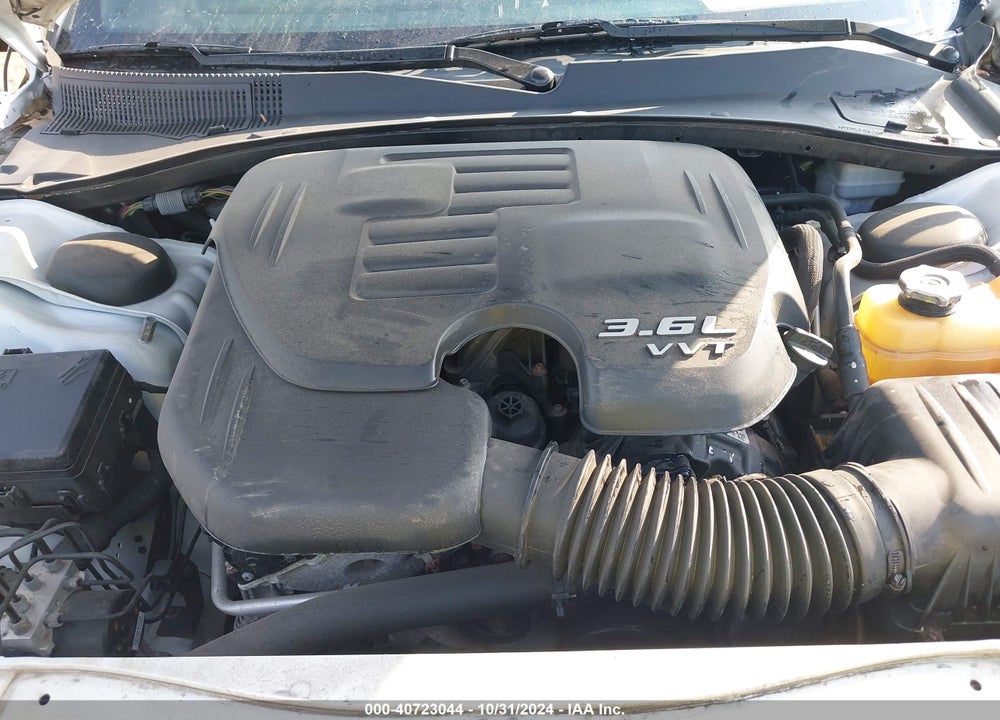 2014 CHRYSLER 300 VIN: 2C3CCARG0EH301918