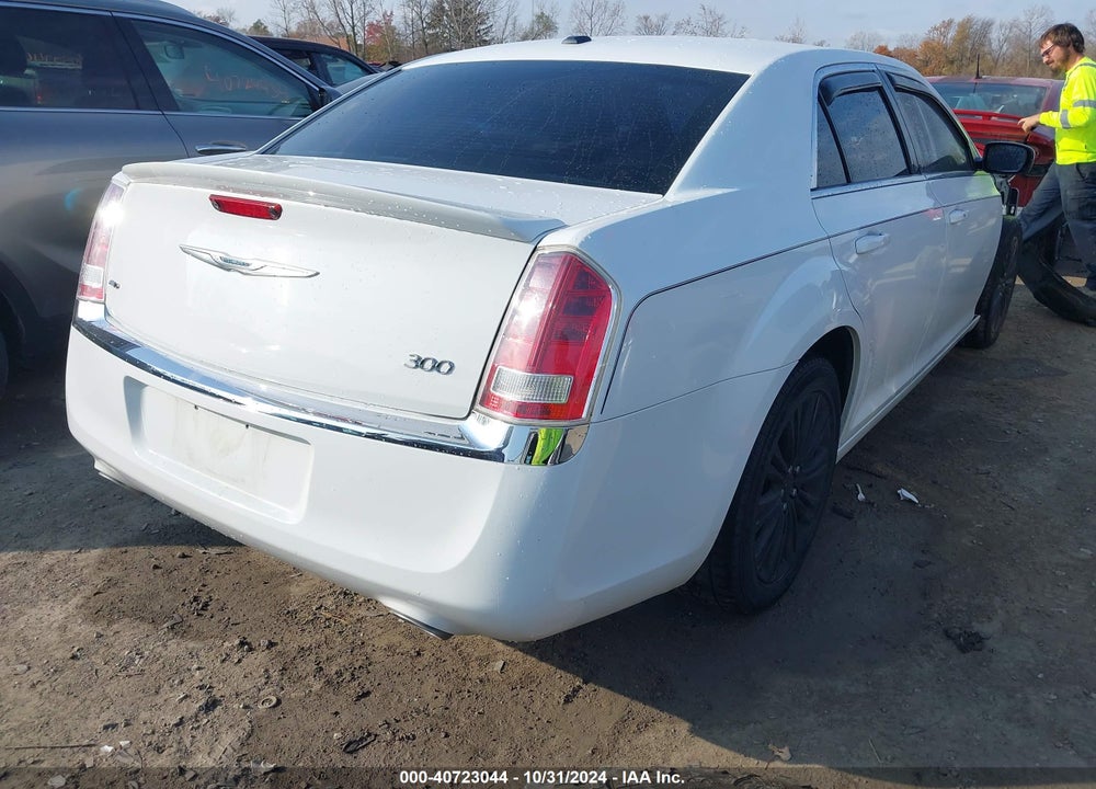 2014 CHRYSLER 300 VIN: 2C3CCARG0EH301918