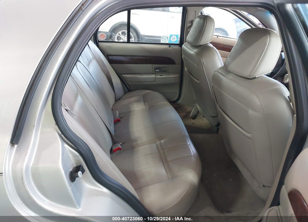 2010 MERCURY GRAND MARQUIS LS (FLEET ONLY) VIN: 2MEBM7FV8AX625904
