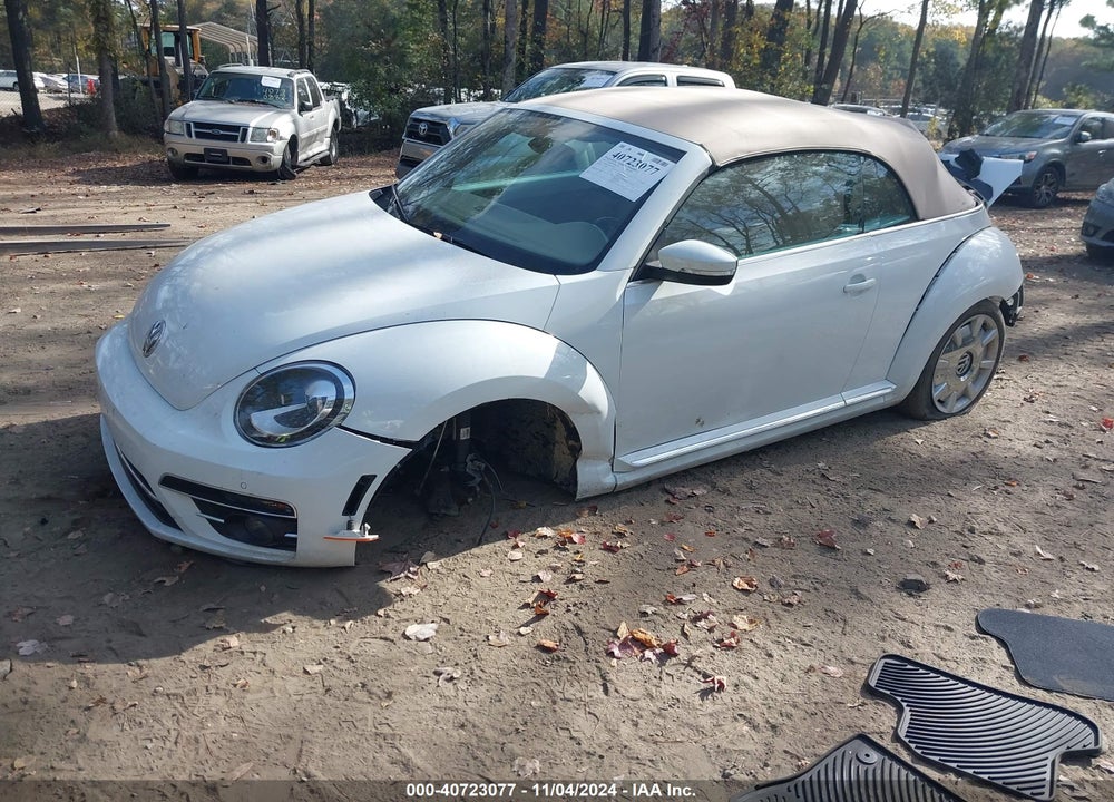2019 VOLKSWAGEN BEETLE VIN: 3VW5DAAT9KM506299